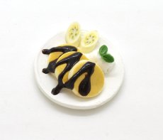 画像2: ミニチュアスイーツ チョコバナナパンケーキ (2)