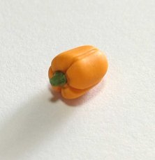画像1: ミニチュアフード  パプリカ オレンジ (1)