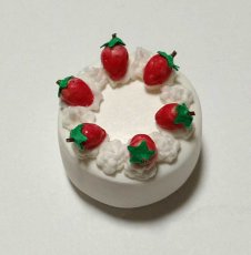 画像2: ミニチュアケーキ　苺のホールケーキ (2)