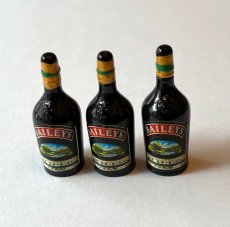 画像1: ミニチュア・ 洋酒3本セット (1)