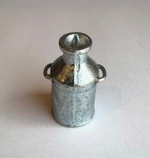 画像2: ミニチュアキッチン用品・ミルク缶 (2)