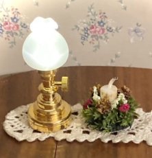 画像3: ミニチュア　松ぼっくり＆赤い花のセンターピース (3)
