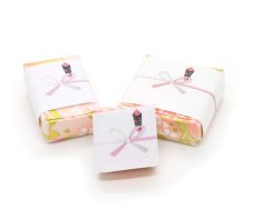 画像1: ミニチュア雑貨 紙折り箱（ピンク）/ 折り詰め 菓子折り (1)