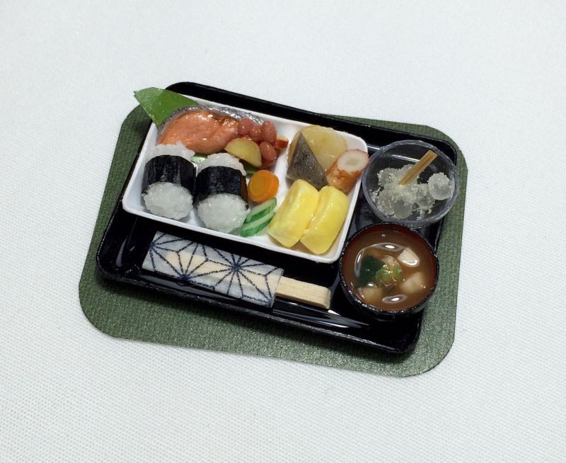 おにぎり定食 マーブルチョコ おにぎり定食 マーブルチョコ