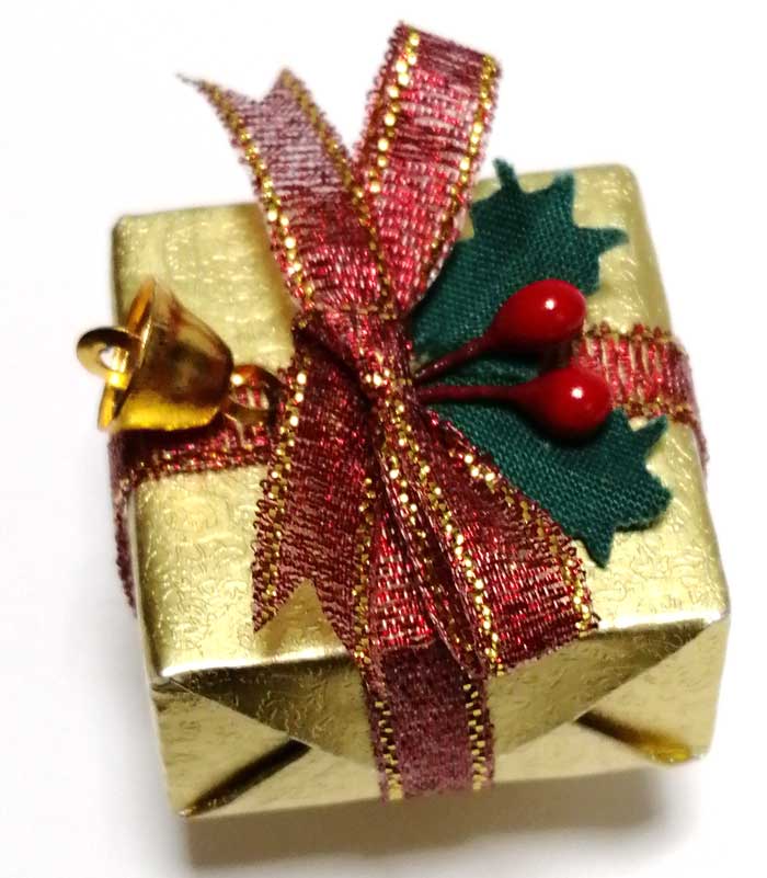 クリスマスプレゼントボックス マーブルチョコ
