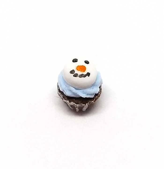 画像1: カップケーキ（雪だるま）