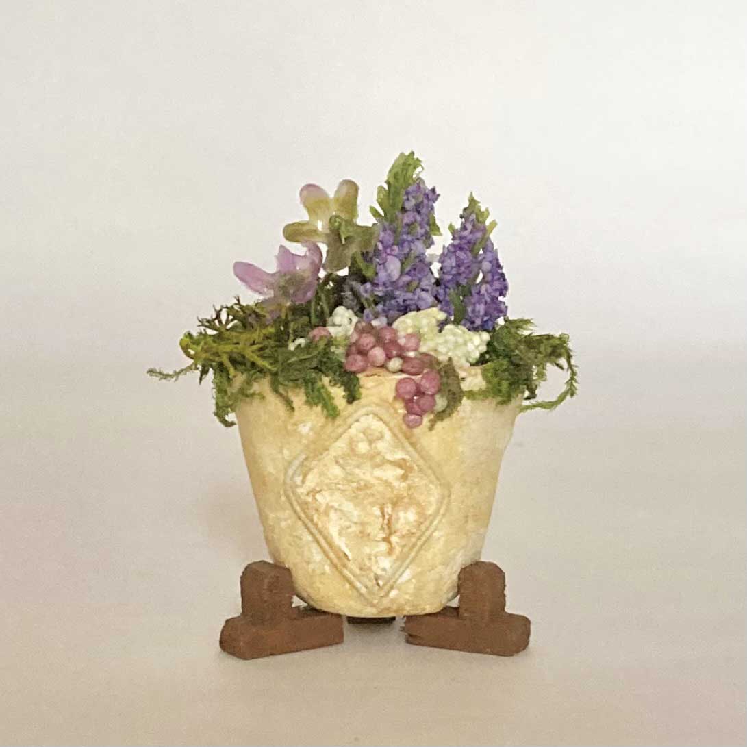 ミニチュア・華やか寄せ植え鉢 C